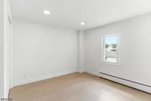 471 Burnside St, Orange, NJ 07050 - Photo 11