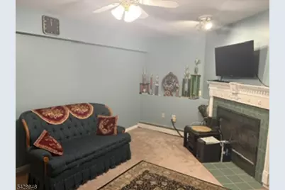 276 Edwards Rd, Parsippany, NJ 07054 - Photo 9