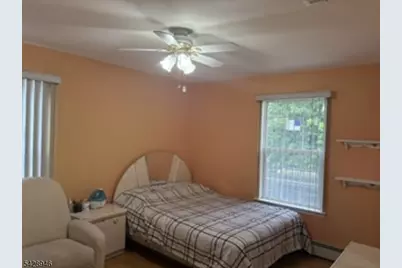 276 Edwards Rd, Parsippany, NJ 07054 - Photo 11