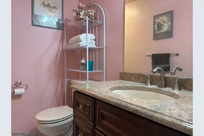 276 Edwards Rd, Parsippany, NJ 07054 - Photo 5