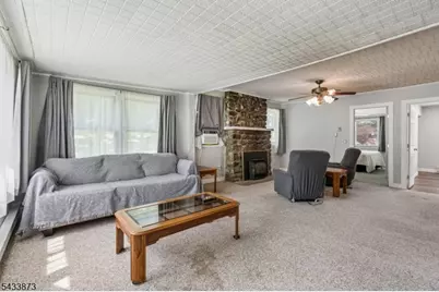 15 Elm St, Mount Olive, NJ 07828 - Photo 3