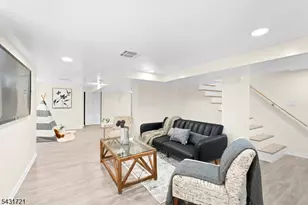 7 S Valley Rd, West Orange Township, NJ 07052 - Photo 19