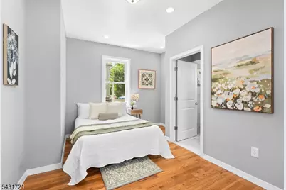 7 S Valley Rd, West Orange Township, NJ 07052 - Photo 9