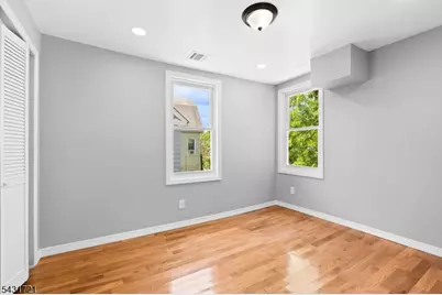 7 S Valley Rd, West Orange Township, NJ 07052 - Photo 23