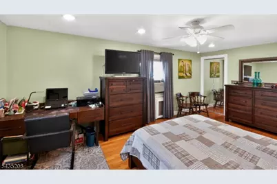 128 White Oak Ter, Belleville, NJ 07109 - Photo 17