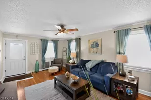 128 White Oak Terrace, Belleville, NJ 07109 - Photo 3