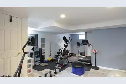 211 Cranford Ave, Cranford Township, NJ 07016 - Photo 29