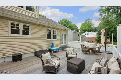 211 Cranford Ave, Cranford Township, NJ 07016 - Photo 33