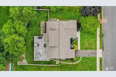 211 Cranford Ave, Cranford Township, NJ 07016 - Photo 39