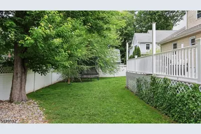 211 Cranford Ave, Cranford Township, NJ 07016 - Photo 37