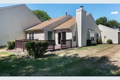 152 Picadilly Pl, Franklin Township, NJ 08873 - Photo 21