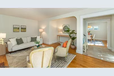 39 Essex Ave, Montclair, NJ 07042 - Photo 7