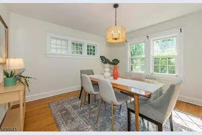39 Essex Ave, Montclair, NJ 07042 - Photo 11