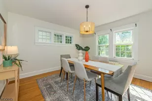 39 Essex Ave, Montclair, NJ 07042 - Photo 11