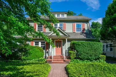 39 Essex Ave, Montclair, NJ 07042 - Photo 49
