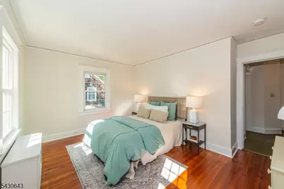 39 Essex Ave, Montclair, NJ 07042 - Photo 31