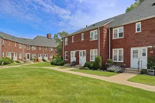 43B Parkway Village, Cranford Township, NJ 07016 - Photo 3