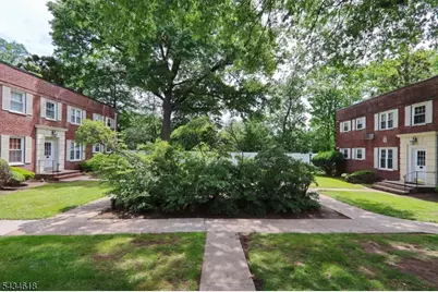 43B Parkway Village, Cranford Township, NJ 07016 - Photo 5