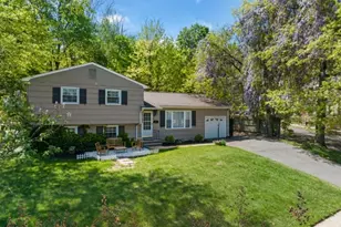 28 Ethan Dr, New Providence, NJ 07974 - Photo 3