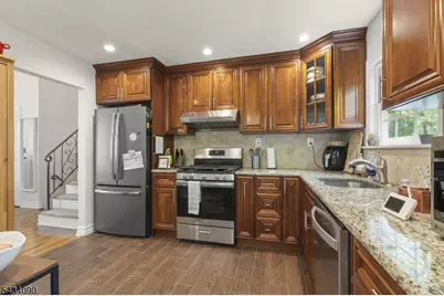 28 Ethan Dr, New Providence, NJ 07974 - Photo 15