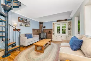 2 Sloan Ln, Lebanon, NJ 08833 - Photo 5