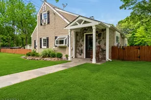 2 Sloan Ln, Lebanon, NJ 08833 - Photo 3
