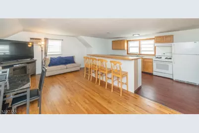 84 Locust Ave #2, Wallington, NJ 07057 - Photo 9