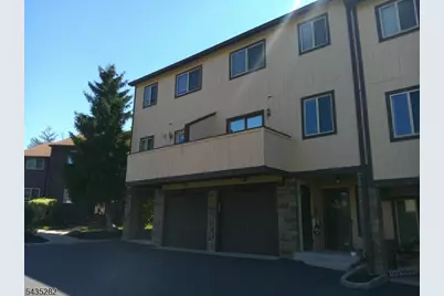 31 Chelsea Way, Bridgewater, NJ 08807 - Photo 1