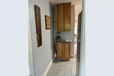 31 Greenbriar Ln, Clinton Township, NJ 08801 - Photo 5