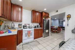 724 W Front St, Plainfield, NJ 07060 - Photo 9