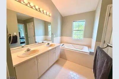 272 Marcia Way, Bridgewater, NJ 08807 - Photo 11
