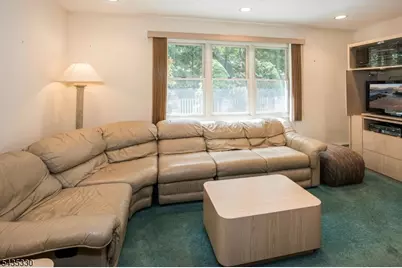 16 Feldstone Pl, West Caldwell, NJ 07006 - Photo 19