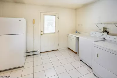 16 Feldstone Pl, West Caldwell, NJ 07006 - Photo 23