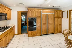 16 Feldstone Pl, West Caldwell, NJ 07006 - Photo 15