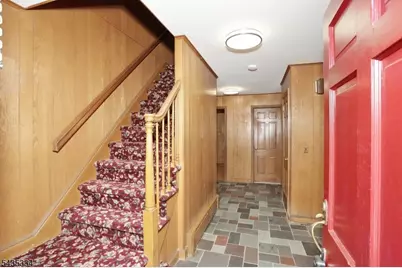 200 Watchung Dr, Hawthorne, NJ 07506 - Photo 3