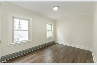 10 Walnut Pkwy, Montclair, NJ 07042 - Photo 13
