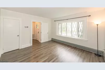 10 Walnut Pkwy, Montclair, NJ 07042 - Photo 5