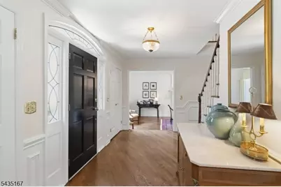 31 Laura Ln, Morris Township, NJ 07960 - Photo 3