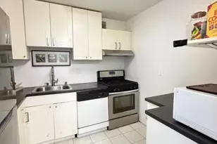 2100 Linwood Ave, Fort Lee, NJ 07024 - Photo 9