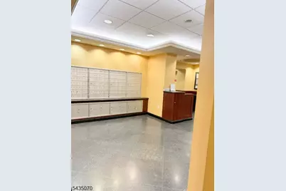 2100 Linwood Avenue #4P, Fort Lee, NJ 07024 - Photo 21