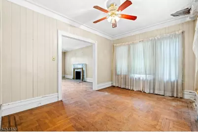 124 Vassar Ave, Newark, NJ 07112 - Photo 21