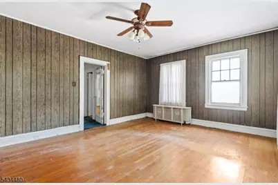124 Vassar Ave, Newark, NJ 07112 - Photo 9