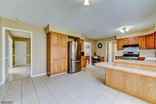 808 Columbus Ave, Raritan, NJ 08869 - Photo 15