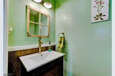 808 Columbus Ave, Raritan, NJ 08869 - Photo 21