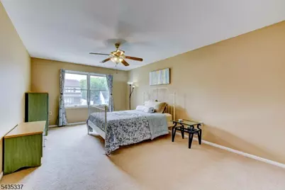 808 Columbus Ave, Raritan, NJ 08869 - Photo 25