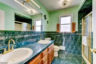 808 Columbus Ave, Raritan, NJ 08869 - Photo 27