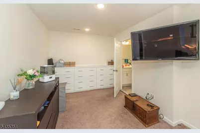 11 Albert Ct, Randolph Township, NJ 07869 - Photo 9