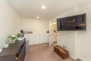 11 Albert Ct, Randolph Township, NJ 07869 - Photo 9