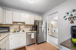 170 Whisper Way E, Roxbury Township, NJ 07852 - Photo 9