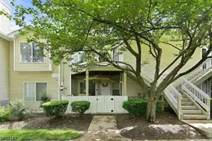 78 Sage Ct, Bedminster Township, NJ 07921 - Photo 1